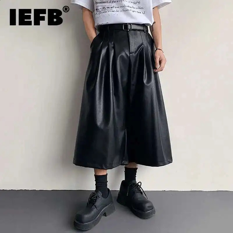 IEFB Mens PU Leather Shorts American Style Wide Leg Solid Color Men Bottoms Male Trendy Loose Seven Quarter Pants 9W1521 260609BJ
