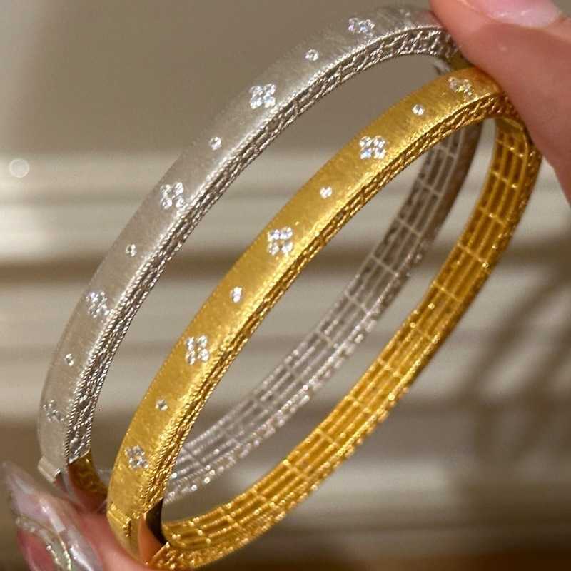 flower Vintage matte brushed white bangles for women Beautiful and unique light luxury layered bangles wedding jewelry gift M260612
