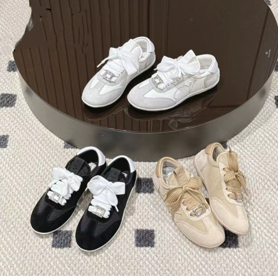 2026 Designer New Retro Patchwork Sporty Stylish Casual Women's White Sneakers