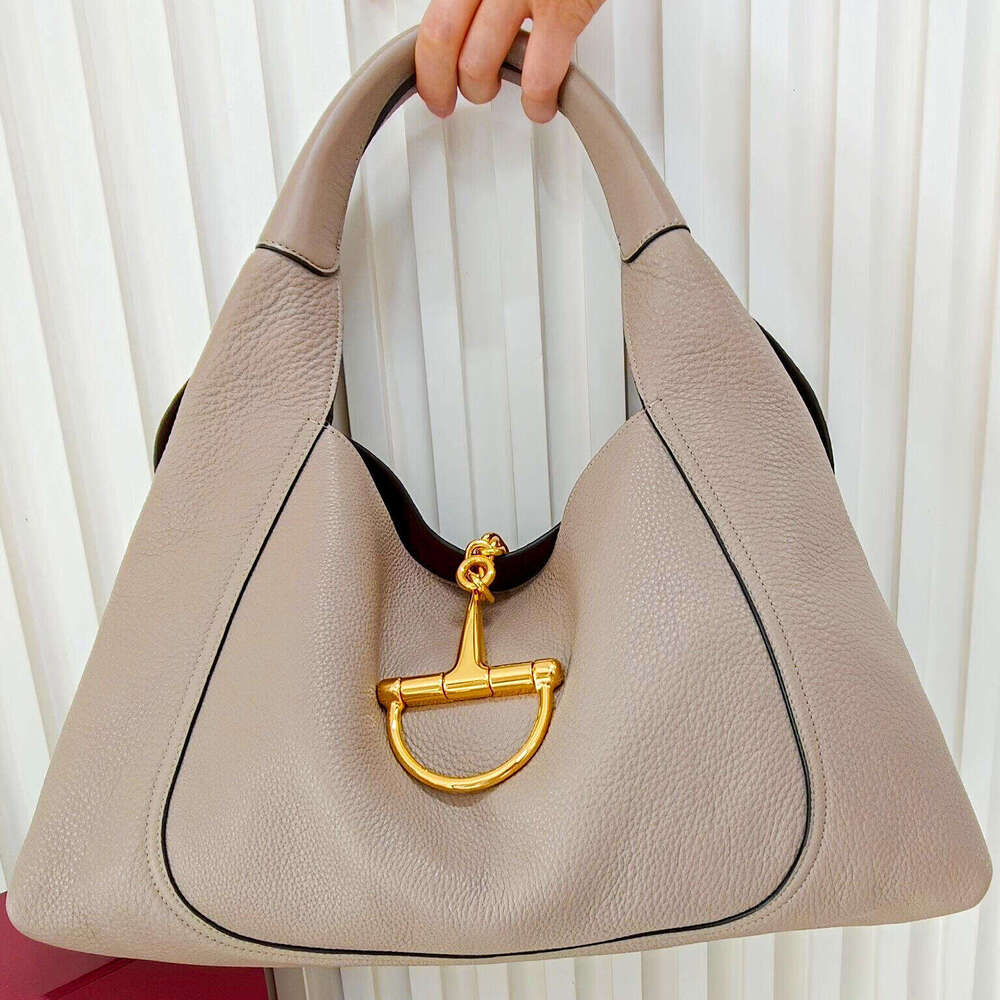 Luxury Softbit Tote Designer Bag Large Shop Purse and Handbag Retro Womens 11 quality Cowhide Leather Maxi Shoulder Bag travel duffle Crossbody Clut