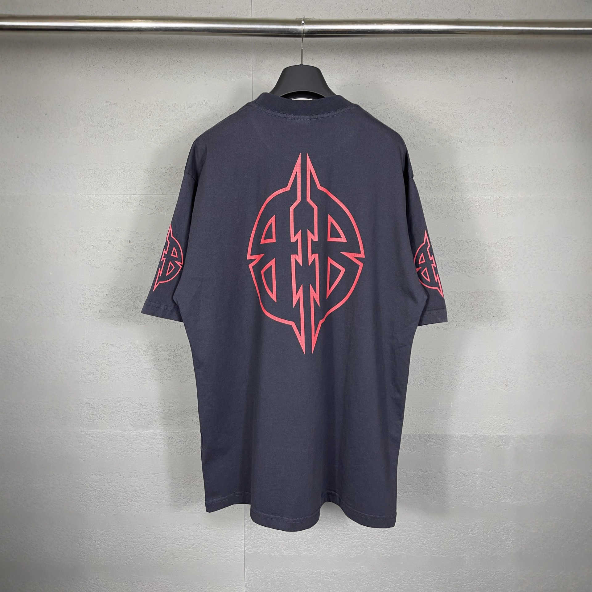 Bal designer clothing High Version Paris B Brand Trendy New BB Classic Letter Ripped Print Washed Unisex OS Long Sleeve T Shirt d85