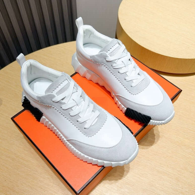 Men s and women s casual shoes color blocked matching shoes for couples wave patterned laceup lightweight cushioning hiking shoes outdoor hiking and