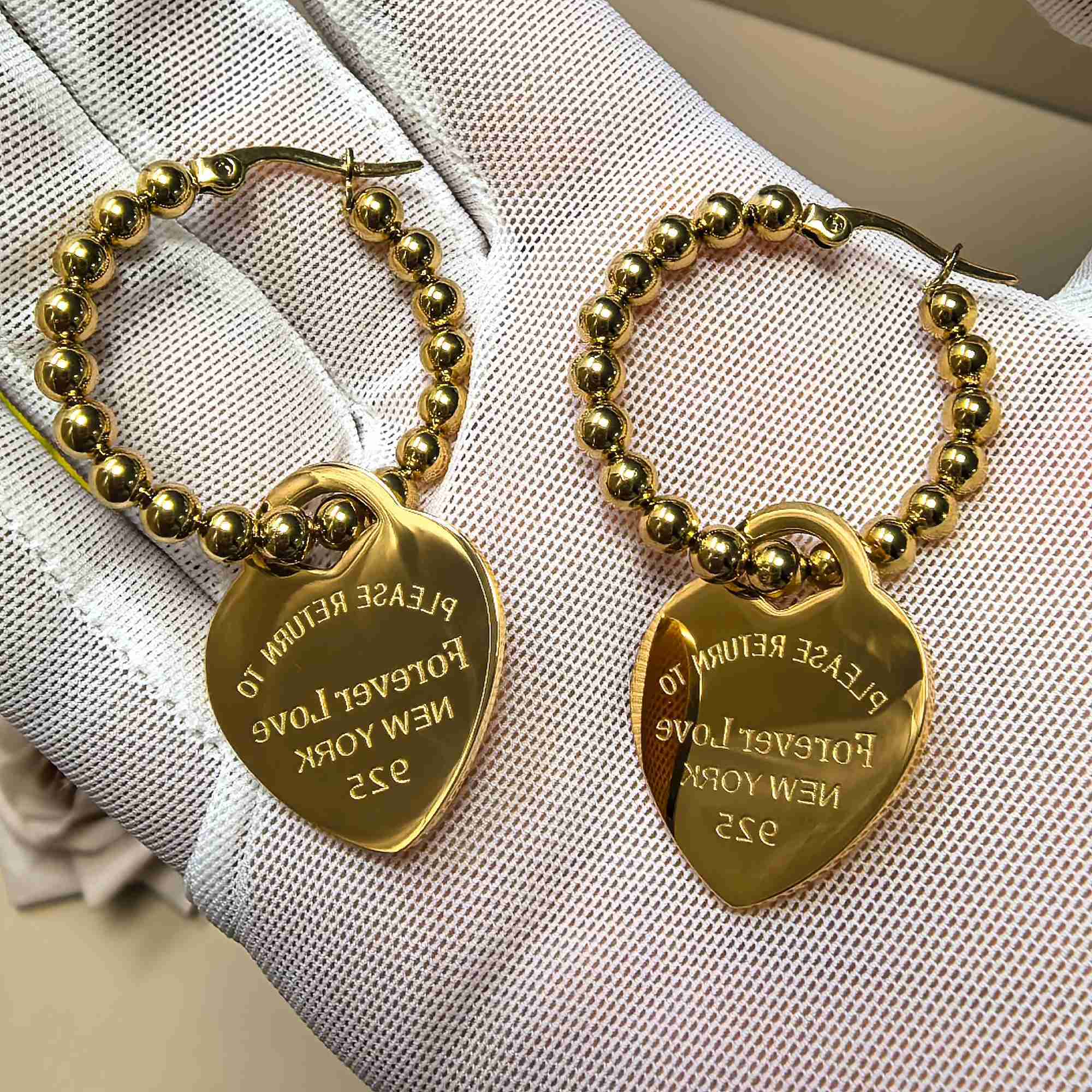 High Quality Earrings Heart Pendant Women Gold Color Stainless Steel Vintage Jewelry Accessories Wholesale Gifts Q260610