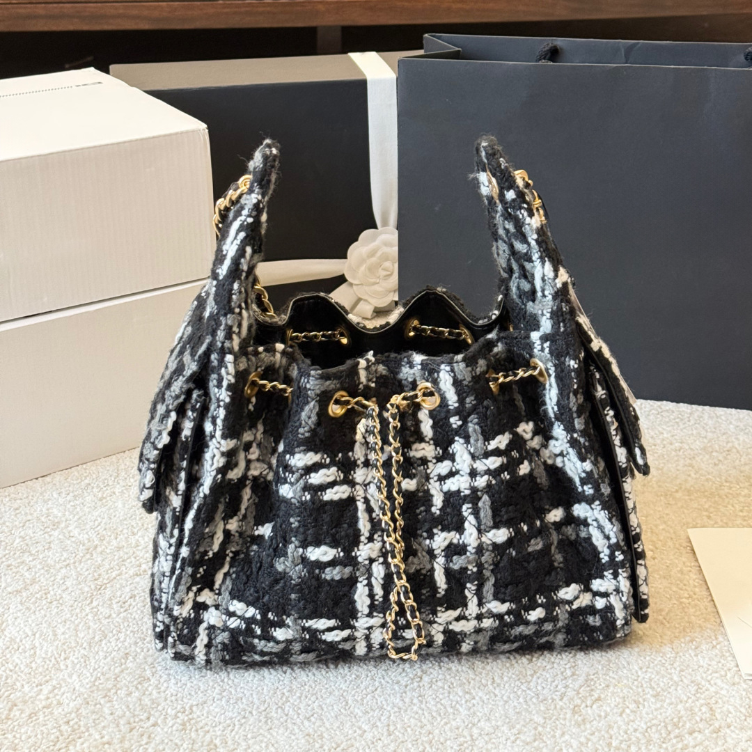 Designer 25s Hobo Wandering Bags Luxury Drawstring Chain Bucket Totes Bag Women Caviar Cow Leather Shoulder Bag Classic Handbag Large Capacity Under