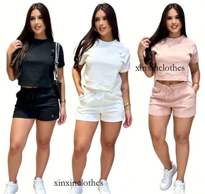 New Womens Embroidery Tracksuits Designer Round Neck Exposed Belly Button Short Sleeved Shorts Fashion 2 Piece Set Jogger Sport Suit