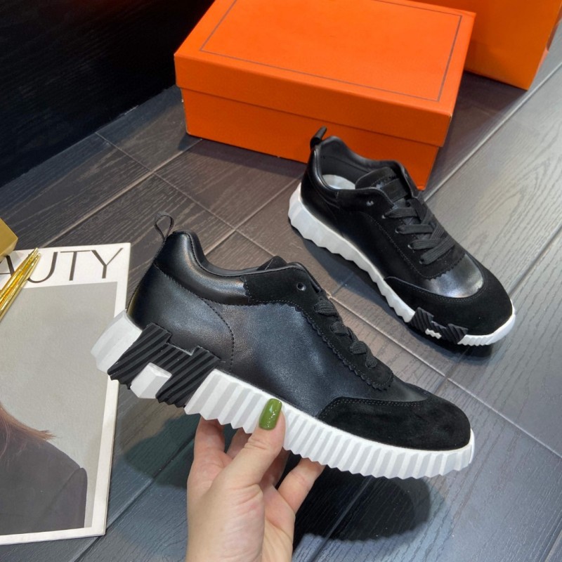 New men's casual sneakers 2026 spring new thick-soled breathable leather couple sneakers canvas shoes