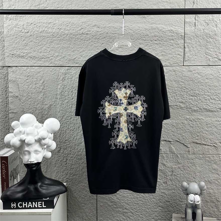 Correct version of CH Chrome 2026 Summer short-sleeve T-shirt with patch embroidery and rhinestone detailing available in couples styleTIPL