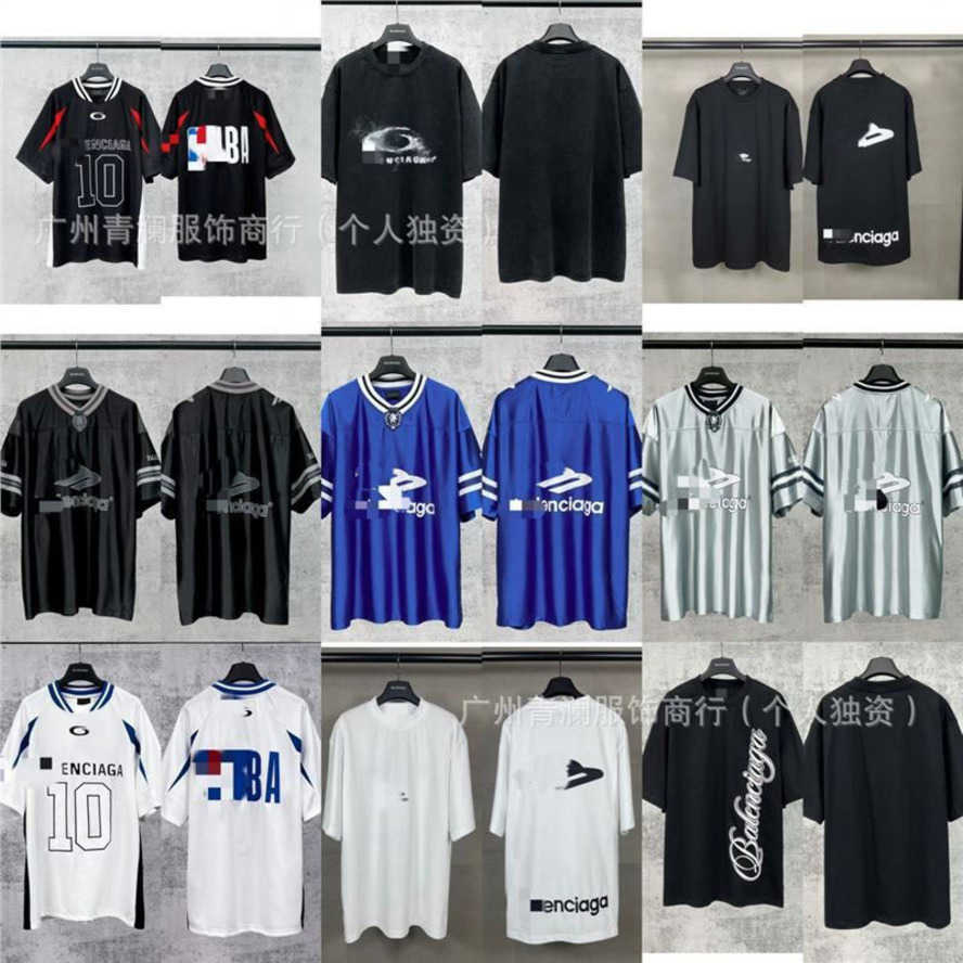 Camiseta de manga corta con cuello redondo bordado con el nuevo logotipo de la serie de esquí 25FW de la marca Paris B de alta gama unisex {categorí