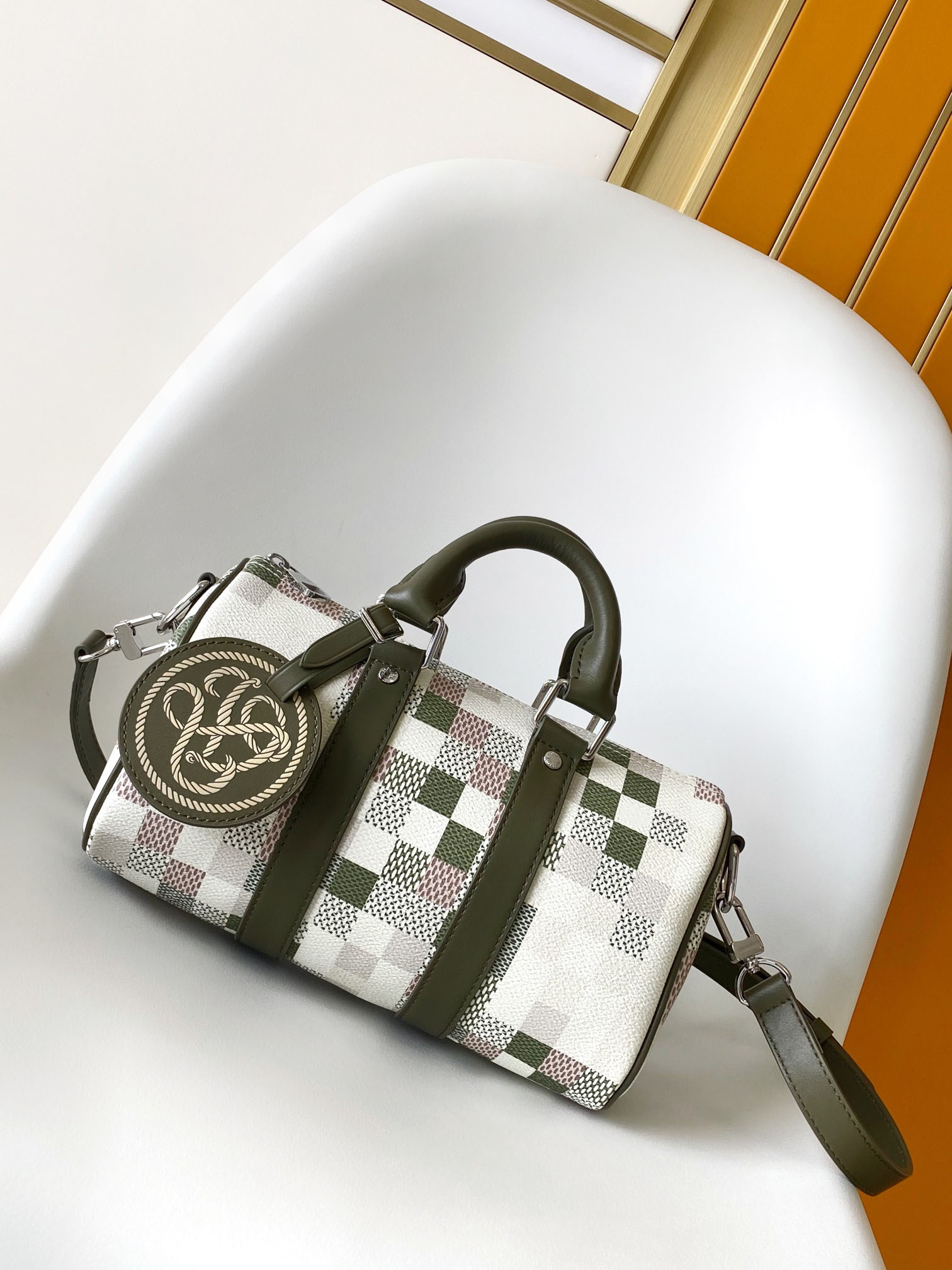 Luxury-sleek fashion crossbody backpack that is versatile and suitable for all occasions - Boston style pillow bag