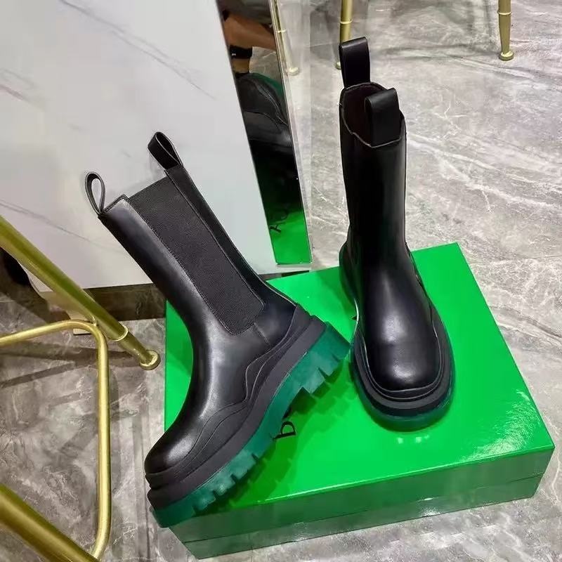2026AW High Quality Leather Boots Designer Couple Boots For Men Women Luxury Waterproof Outdoor Rain Boots Moto Biker Knight Boots Thick Sole Street