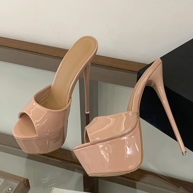Liyke Sfilata di moda in pelle verniciata nera albicocca Pantofole con plateau con tacco alto Sandali con tacco a spillo da donna Scarpe da donna di