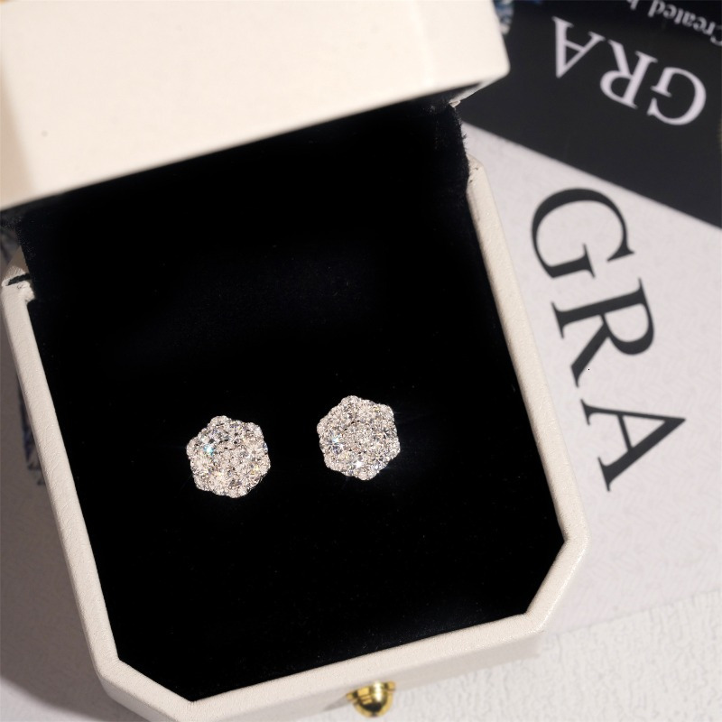 Jewelry Earrings S925 Silver Moissanite Flower Iced Out Stud Earrings for Women Men Designer Hip Hop Luxury Jewelry
