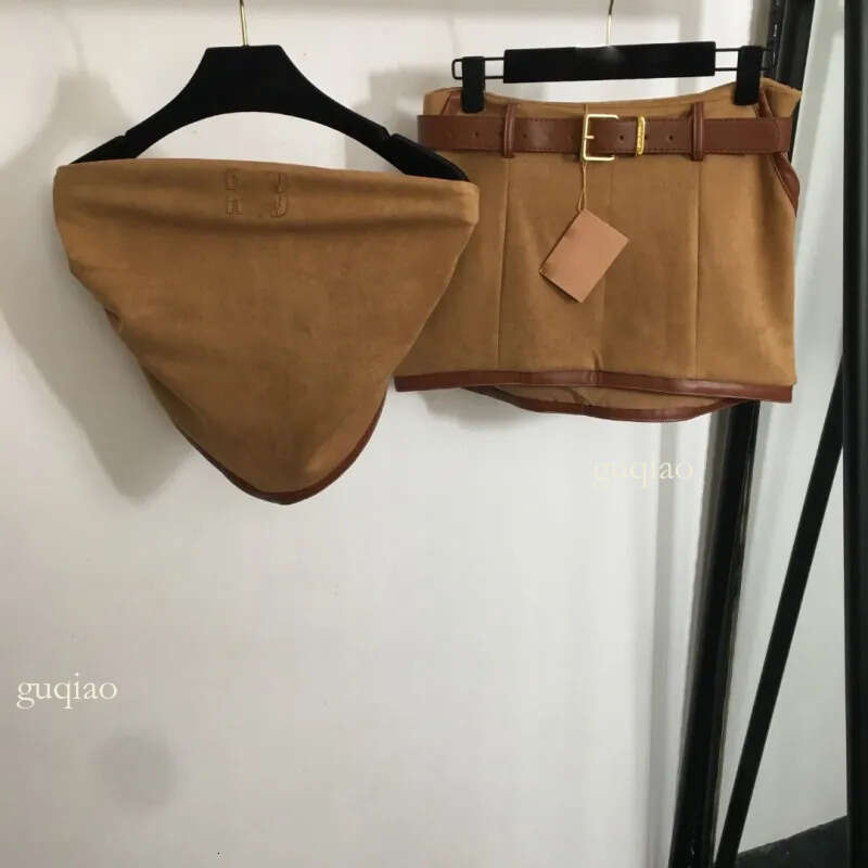 Designer Skirt Womens Suede Embroidered Logo Bandeau Top Mini Skirt 2 Piece Set With Belt High Quality Summer Clothes Women Designer