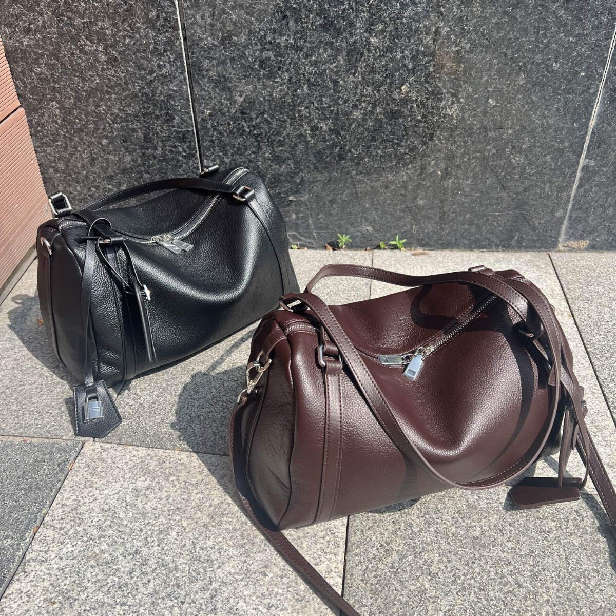 New top layer cowhide Boston bag, genuine leather fashionable women's handbag, pillow bag, single shoulder crossbody bag, female designer bag