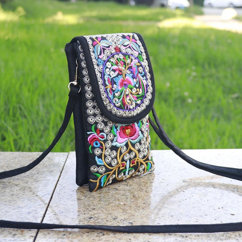 Ethnic Style Embroidered Bag Women Mobile Phone Bag Flap Canvas Bag Crossbody Bag Double Layer Zero Wallet 260610