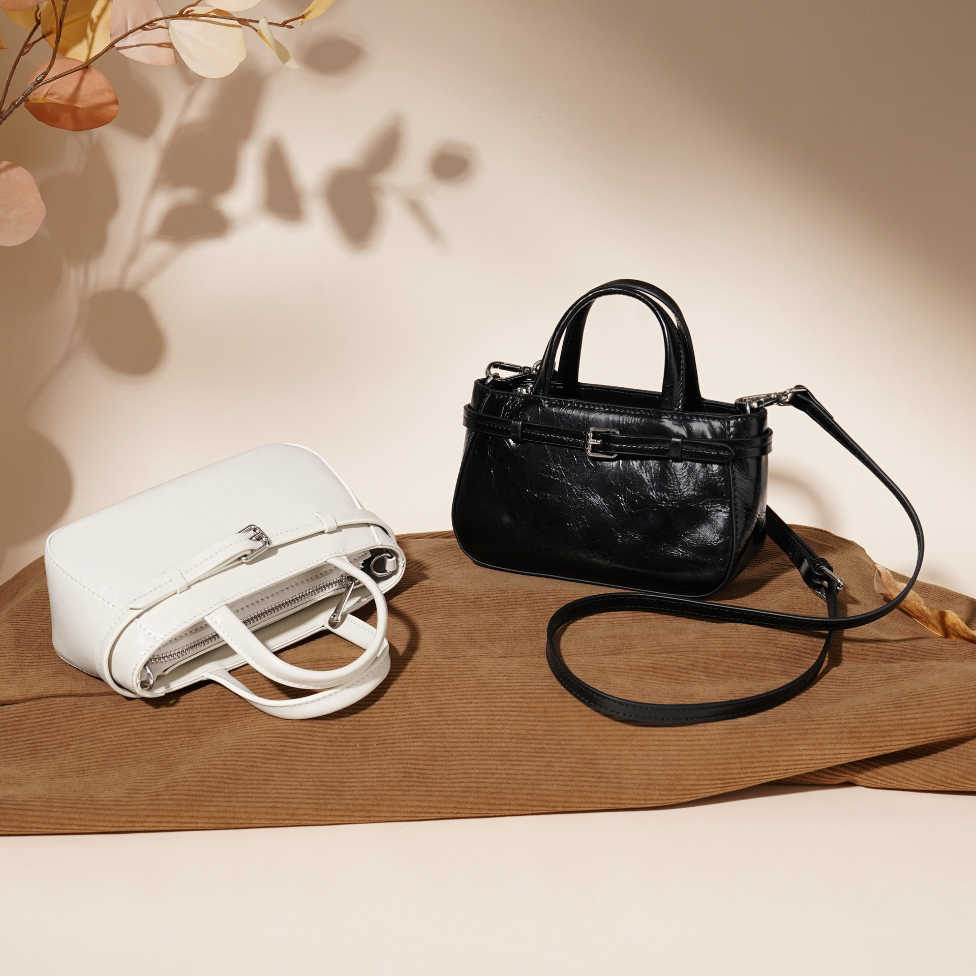 Best seller Japanese and Korean Version Genuine Leather Women's Oil Wax Cowhide Handbag Spring Summer New Fashion Simple Shoulder Crossbody Bag