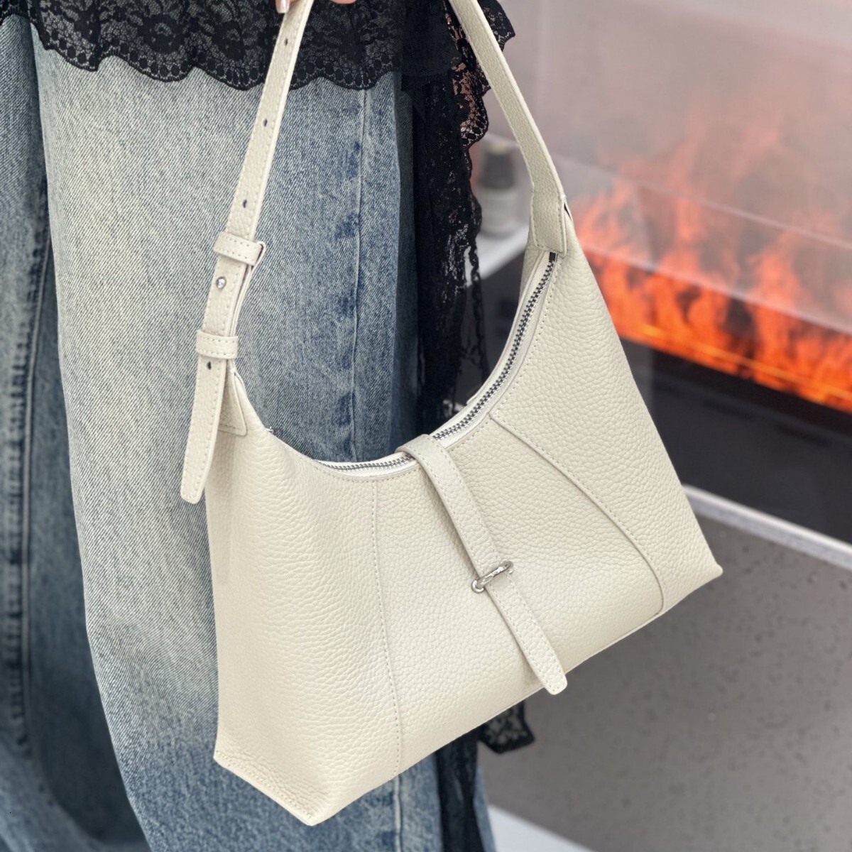 Best seller High-End Crossbody Underarm Bag 2026 New Versatile Niche Design Large Capacity Genuine Leather Women's Handbag