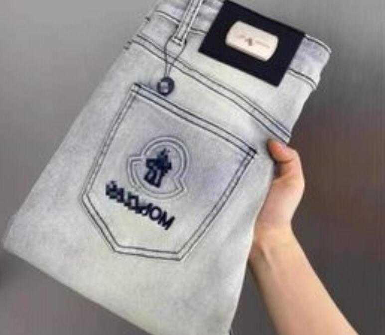 designer jeans for Quality brand Straight Motorcycle mens Jeans Embroidery Retro Biker Grey Denim Pants Q260612