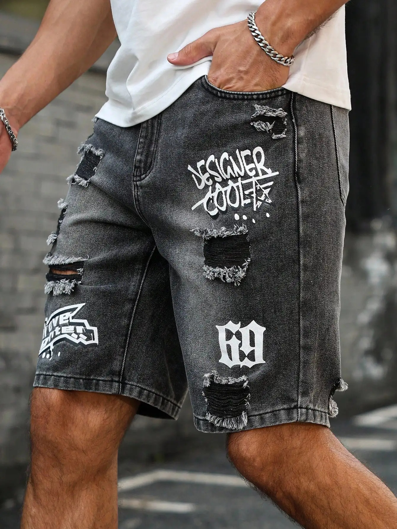 Wholesale mens distressed shorts fashionable jeans summer casual style midwaist light color woven 260611