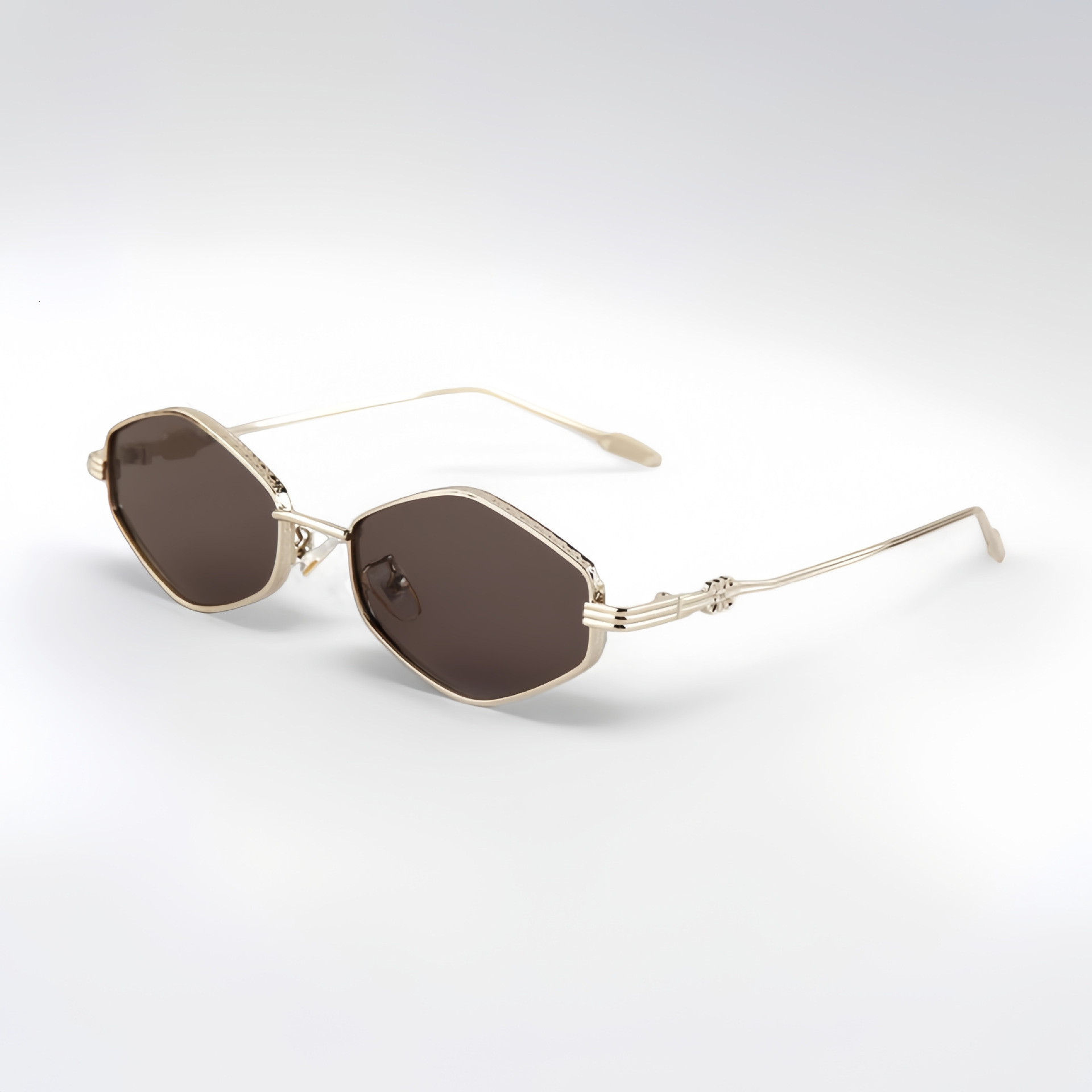 Diamond-Shaped Polygonal Small-Frame Sunglasses Women, High-End Unique Metal Ins-Style Sunglasses, Trendy Color-Changing Glasses For Men
