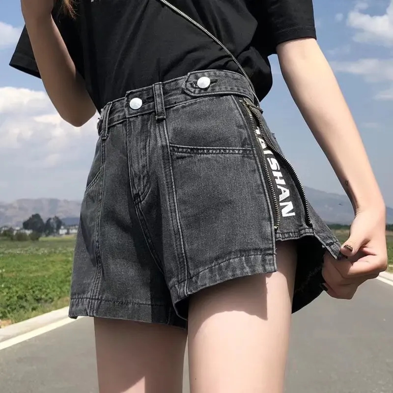 Womens Korean Y2K Black Denim Shorts Summer Thin High Waist A-Line Loose Wide Leg Slimming Pants 260612