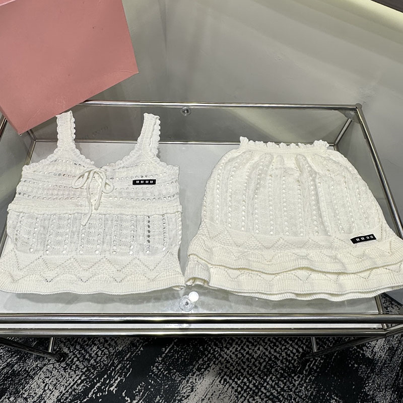 Designer Woman Y2K Skirt Set Girlish Hollow Out Sleeveless Cropped Tank Top Mini Skirt Summer Beach Vacation Party Outfits