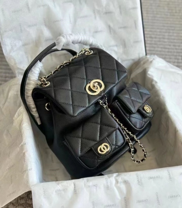 Duma Frog Quilted Lychee Grain Calfskin Bag For Women Convertible Shoulder Backpack Multi Purpose Casual School Travel Handbag