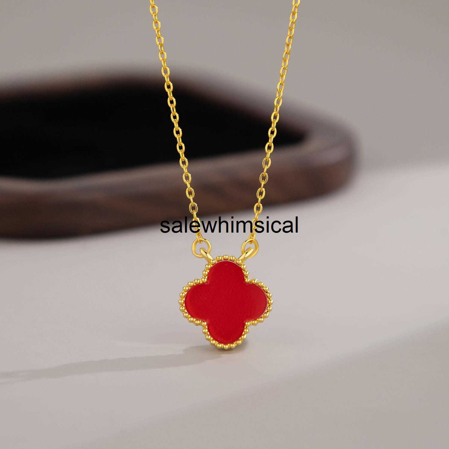 Designer Necklace Lucky Four-Leaf Clover Necklace for Women Korean and Japanese Style 2025 New Fashion Classic Versatile Clavicle Chain Gift for Gir