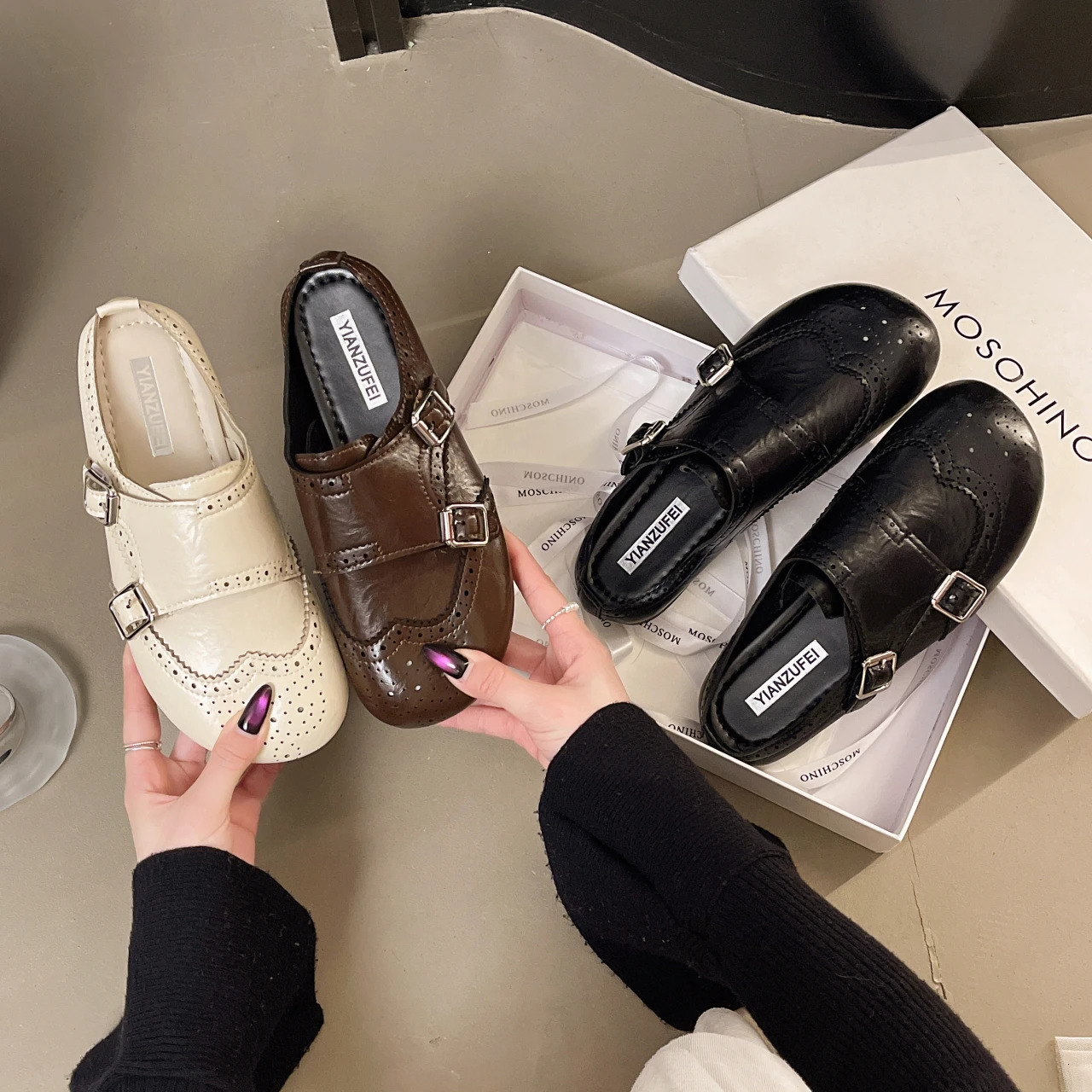 Womens British-style Brogue Shoes Spring Retro Carved Leather Double Buckle College Style Small Leather Shoes 260612