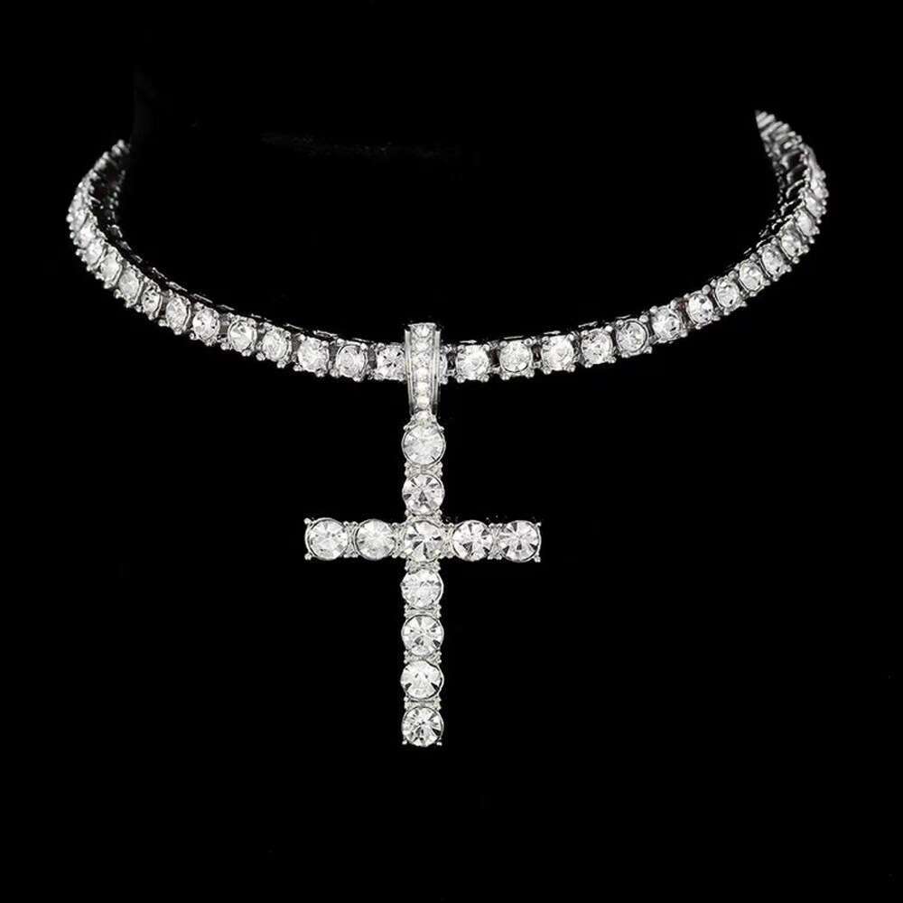 design with unique claw setting technology, 4mm 925 sterling silver, elegant style, D VVS moissanite oval multi-cluster cross tennis chain