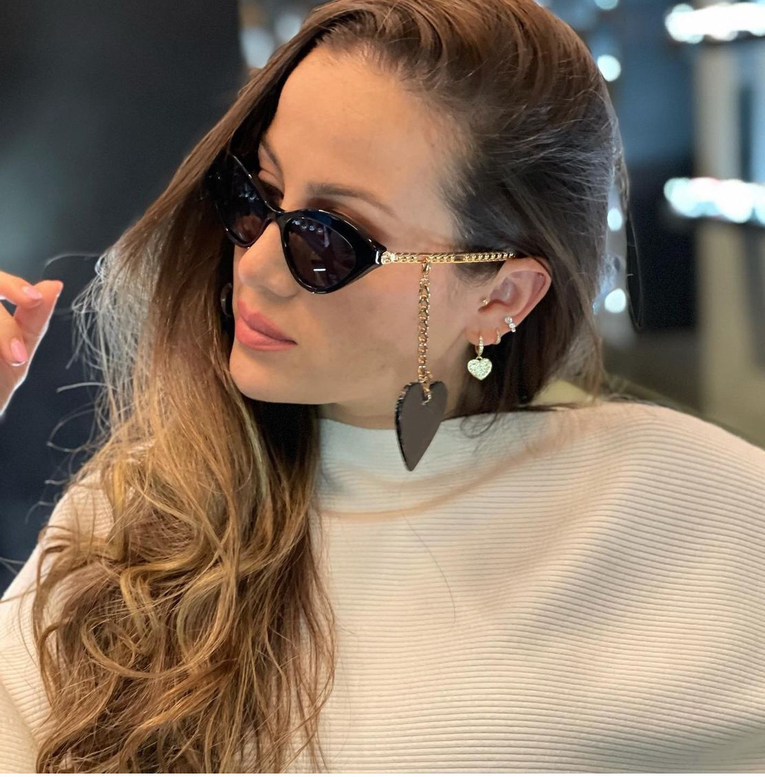 Sexy Small Frame Cat eye Sunglasses Women With Chain 2026 Luxury Brand Designer Punk Sun Glasses For Ladies Shades Customize Gafas De Sol