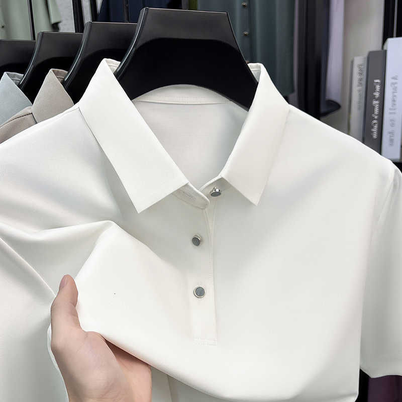 short High breathable quality silk sleeve T-shirt summer trend classic solid color shirt fashion business casual mens wear M260612