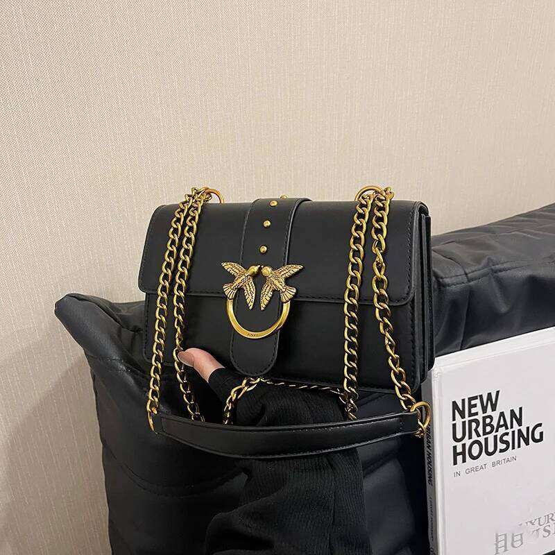 Vintage Swallow Bird Classic Chain Square 2026 Unique Small Crossbody Shoulder Bag High Quality Leather Purse Retro Chi