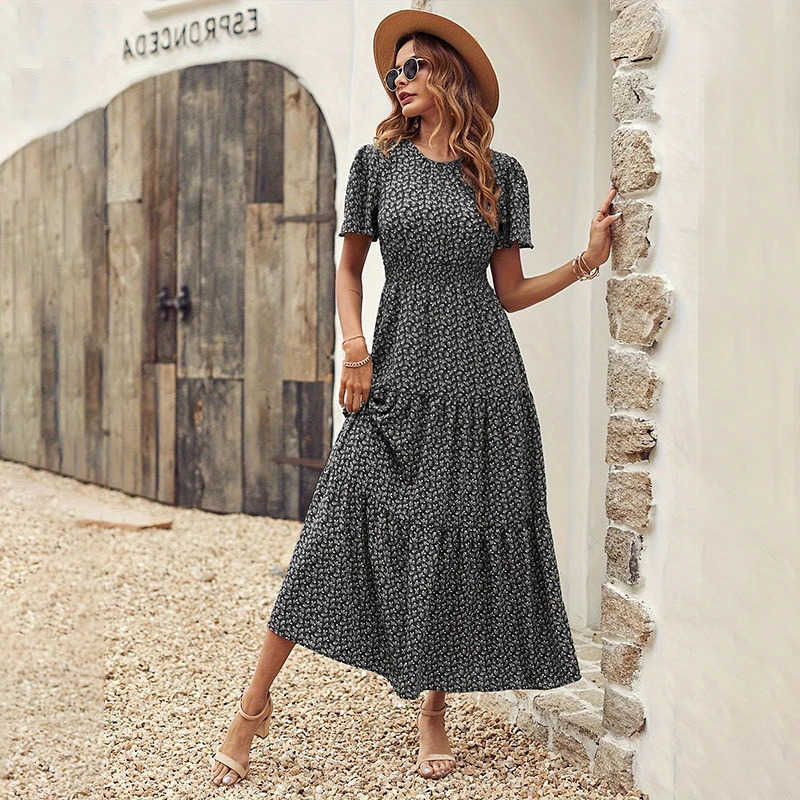 Summer Spring Tierred Dress Women Midi Dresses Short Slve Elastic Waist Printed Floral Pleated Backless Casual Dress S260612