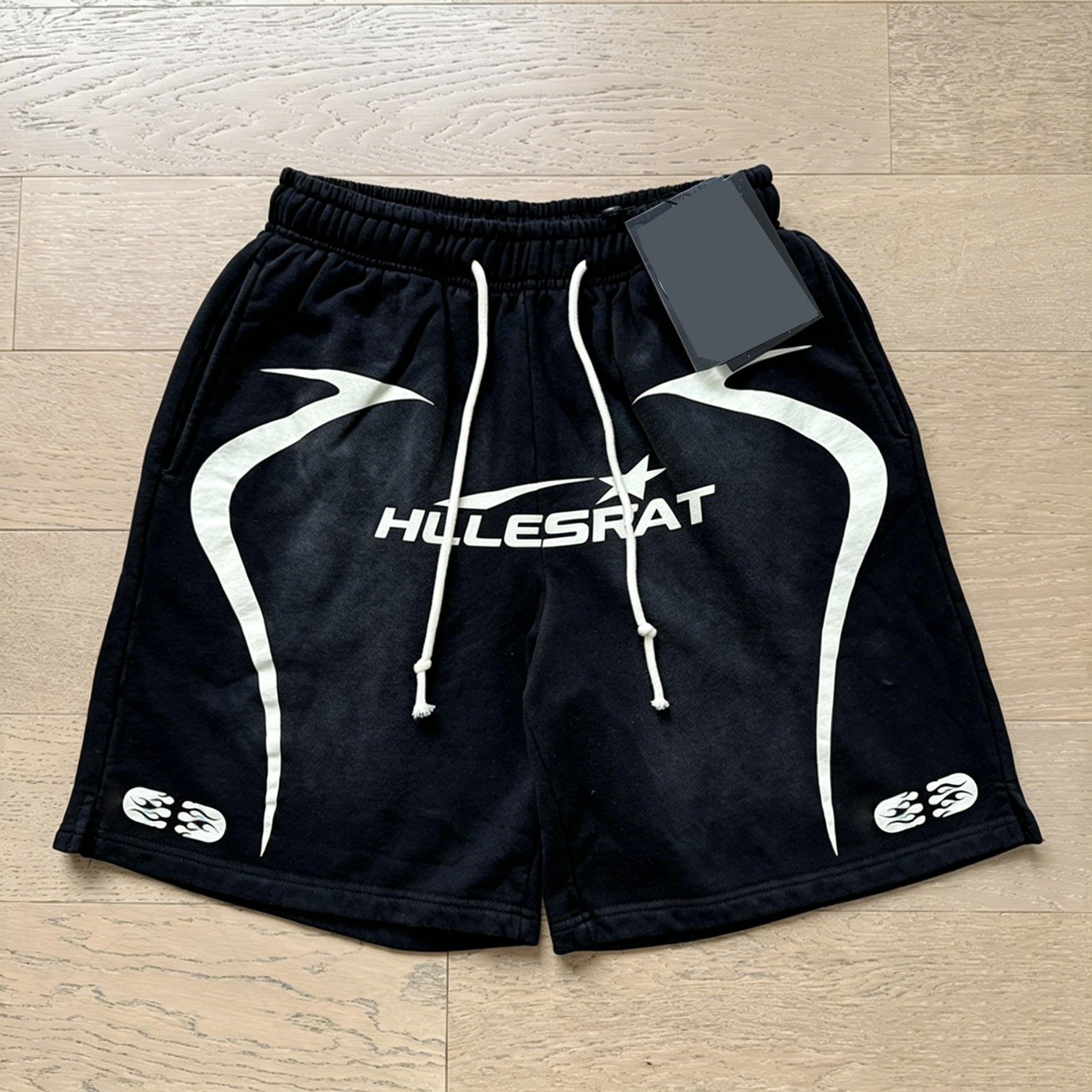 Fashion mens shorts heelstarly Foil print short loose fit Hip Hop High Street Trend short for men women top quality beach shorts 2026 costume da bag