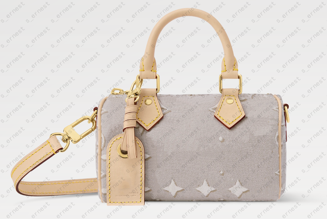 Hot Selling Luxury Design Ladies Nano Handbag Girls Lovely Mini Messenger Bag Women's Fashion Pillow Bag