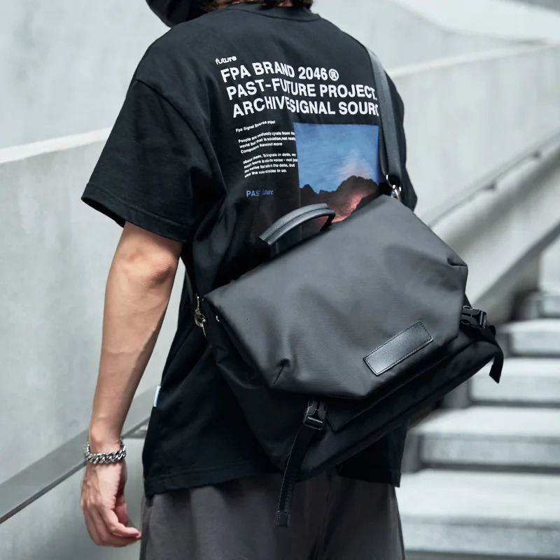 Shoulder Bag For Men Waterproof Large Capacity Male Nylon Fashion Crossbody Bag Youth Sport Daily Business Lightweight Handbag 260610