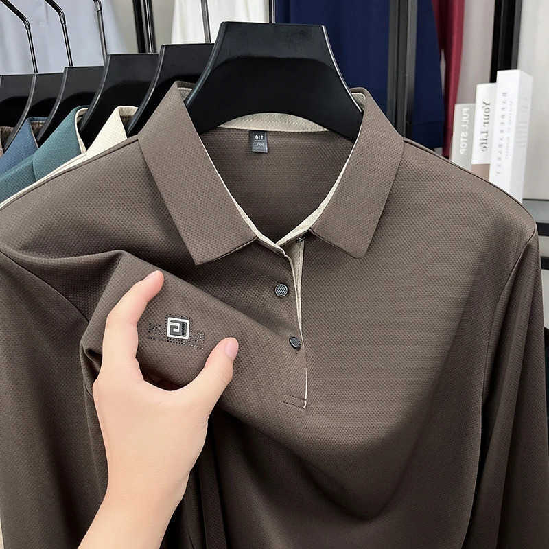 2025 Business Casual Short Mens Sleeve Shirt Solid Color with Badge Fashionable Comfortable Versatile Business Top M260612