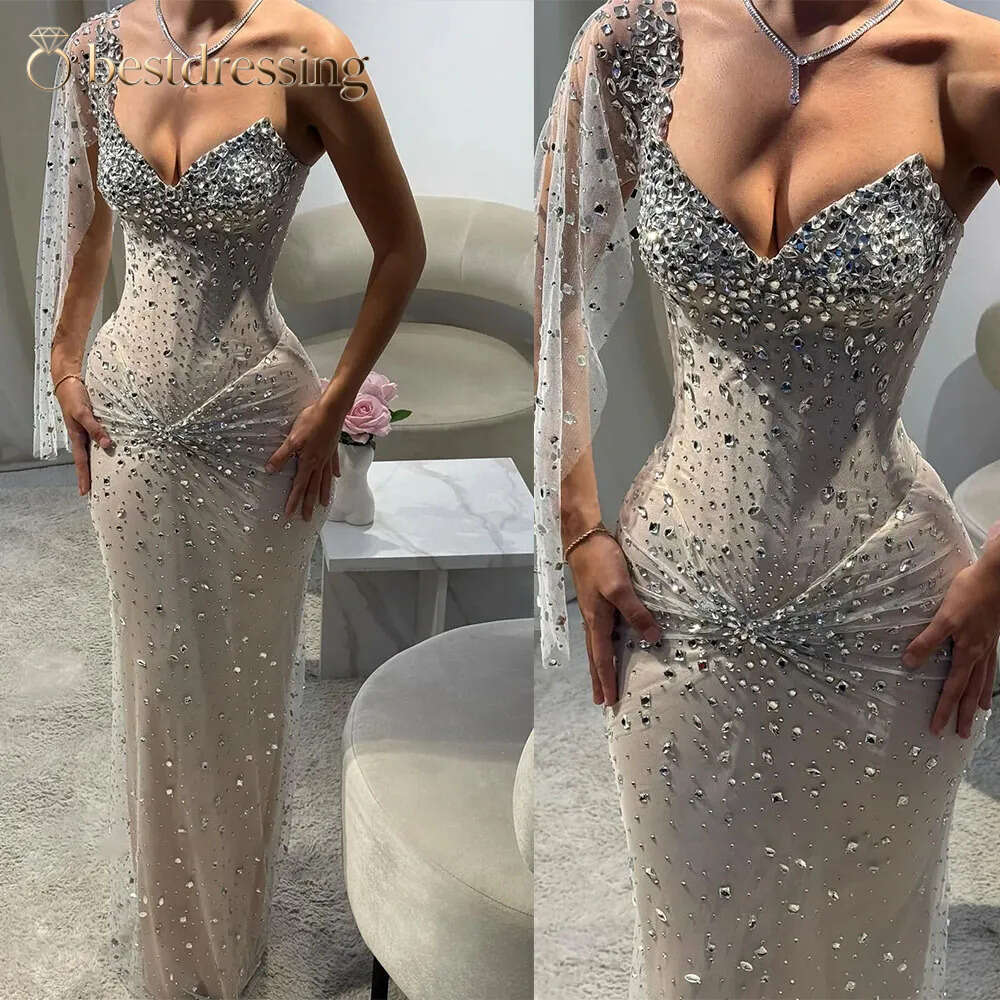 Glamorous Prom Dresses One Shoulder Mermaid Beads Appliques Lace Sweetheart Sweep Train Evening Party Gowns Customized Robes Bd612