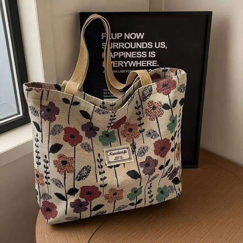 Large Capacity Niche Single Shoulder Women, Ins Style Canvas Bag, Tote for Class, Commuting Bag
