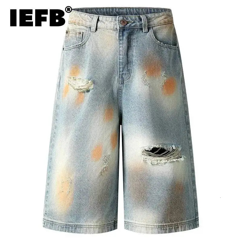 IEFB Niche n Mens Denim Shorts Mud Dying Contrast Color Holes Cropped Trousers Straight Wide Leg Male Jeans Summer 9W3354 260609BANJIA