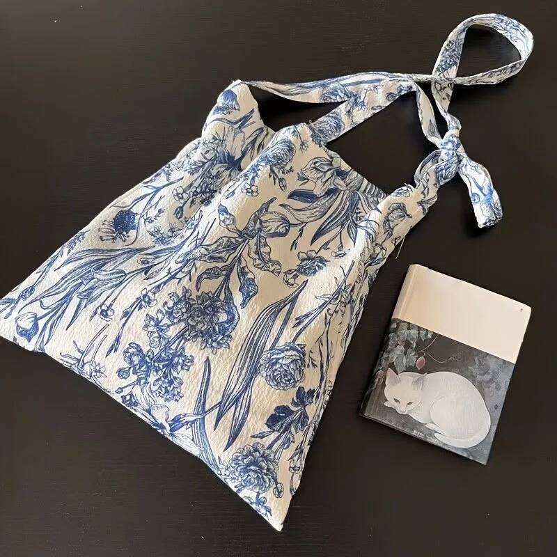 Niche Vintage New Style Blue and White Porcelain Flower Women's Slim Fabric Bag