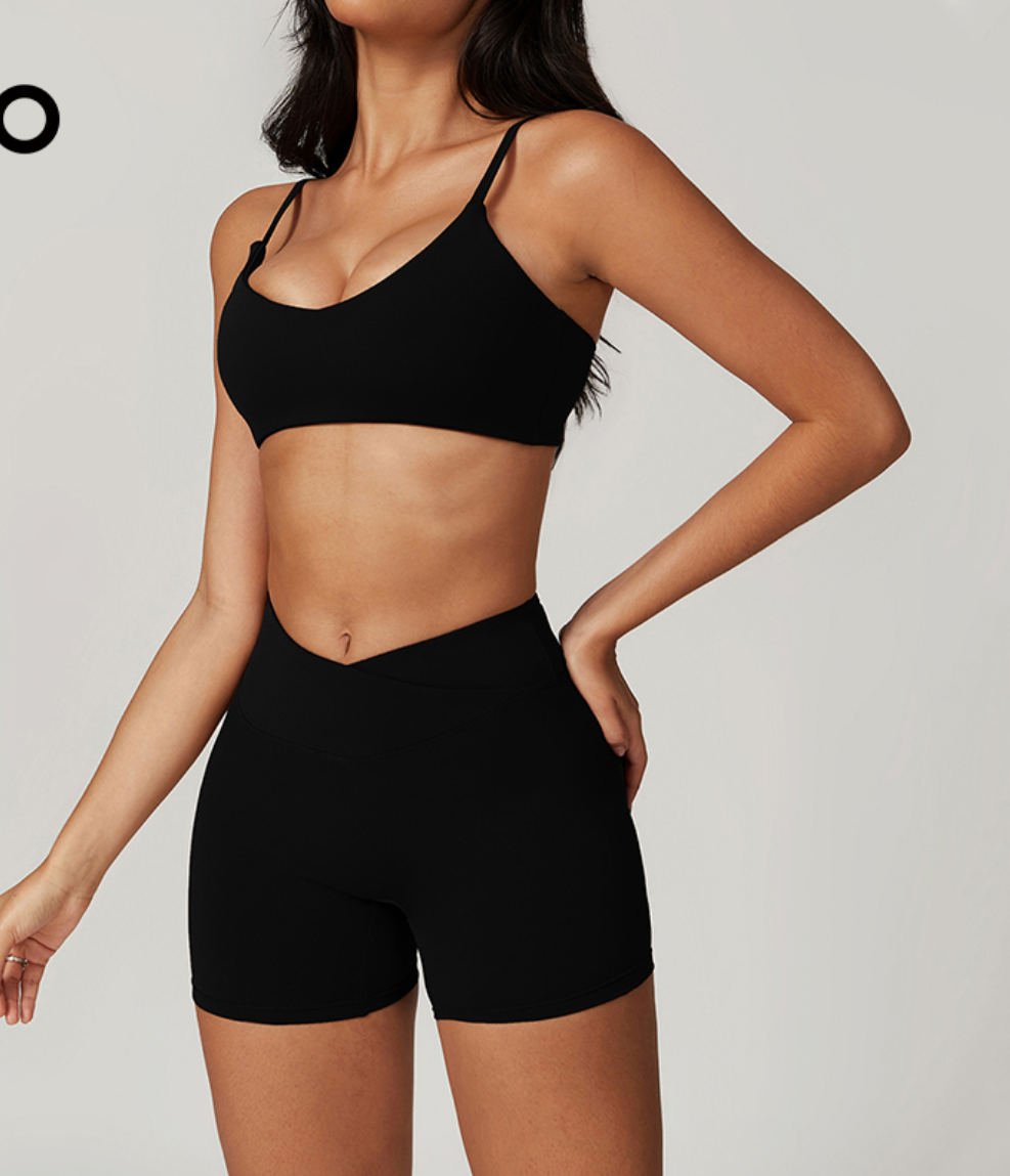Ensemble de vêtements de sport polyvalents pour femmes : leggings de soutien-gorge de sport assortis avec robe de tous les jours