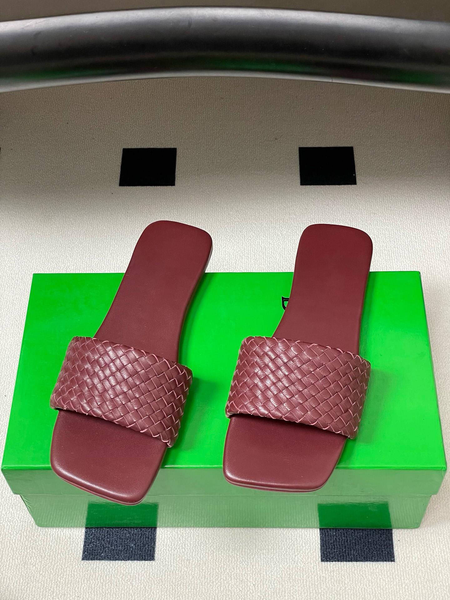 10a Top Mirror Quality Luxury Designer Sandals 2026 New Weave shoes Woman Genuine Leathers Classic flat bottomed Mu ller slippers