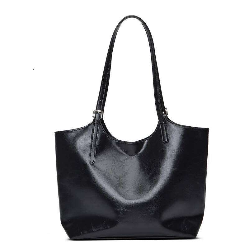 Trendy and Stylish Large-Capacity Commuter Handbag 2026 New Model Chic Shoulder Underarm Tote Bag