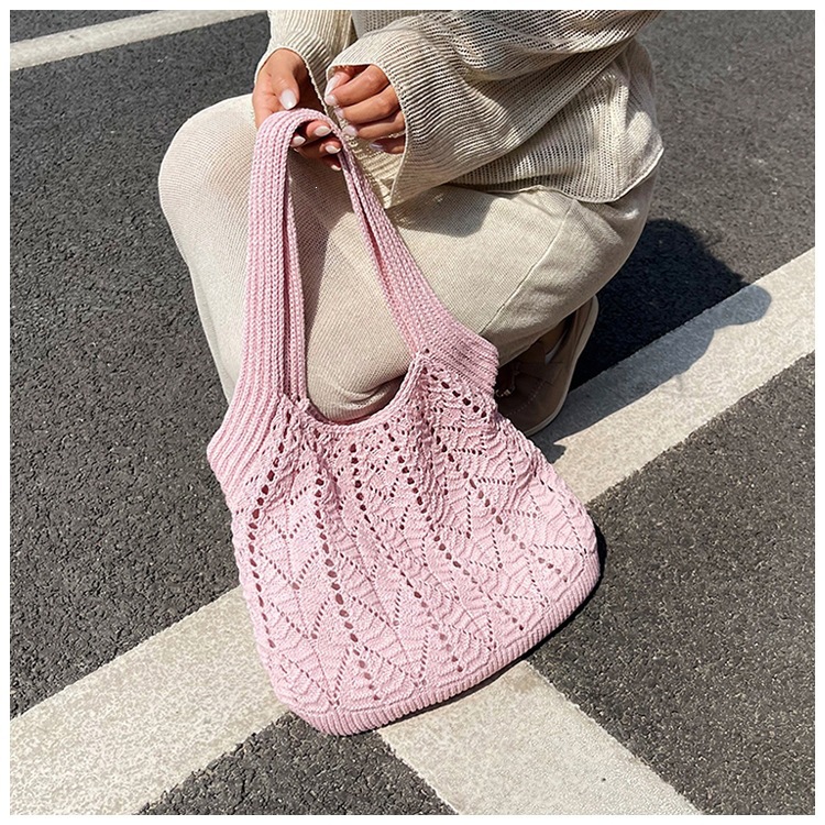 2026 new Hollow Diamond Knit Tote Bag Large Capacity Woven Shoulder Bag Lightweight Summer Beach Handbag