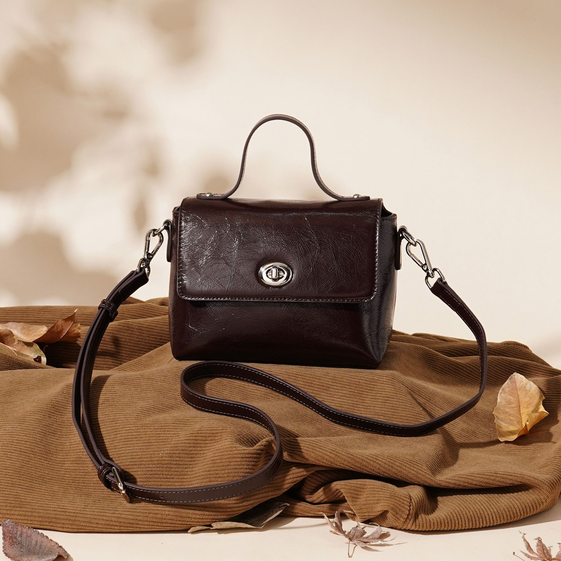 Best seller Genuine Leather Vintage Square for Women, Elegant Versatile Korean Style Crossbody Bag, Commuting High-End Fashion Single Shoulder Small