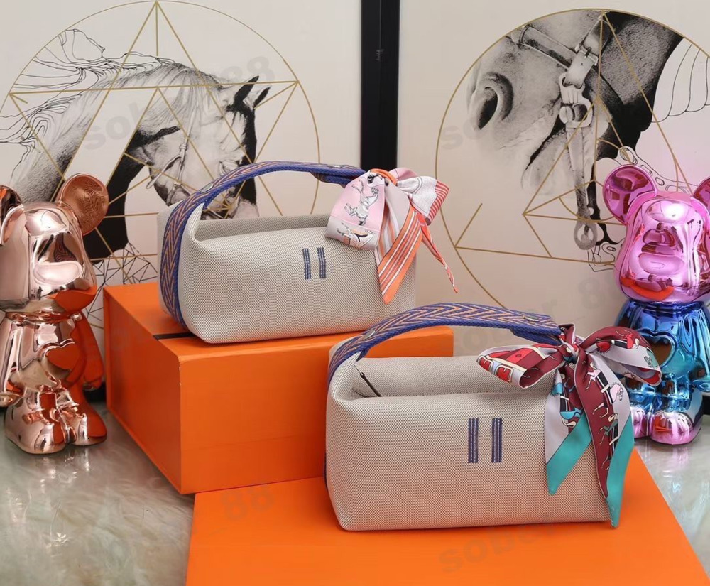10A Top Quality Designer Bride-a-Brac Cosmetic Bag Unisex Canvas Handbag Lunch Box Storage Mini Clutch Portable Bento FJHA
