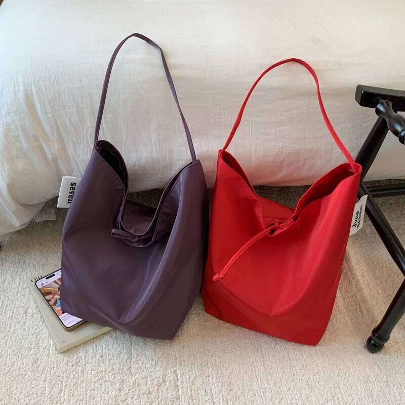 Korean Nylon Large-capacity Shoulder Solid Color Fashion Casual Commuter Tote Bag New Lightweight Soft Women Handbag