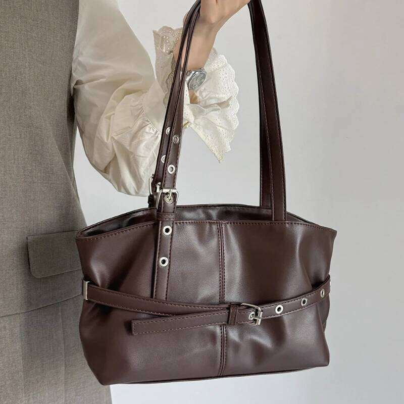 Korean Minimalist Large Capacity Tote Motorcycle Style Commuter Women's Underarm Versatile Shoulder Bag for Daily Use